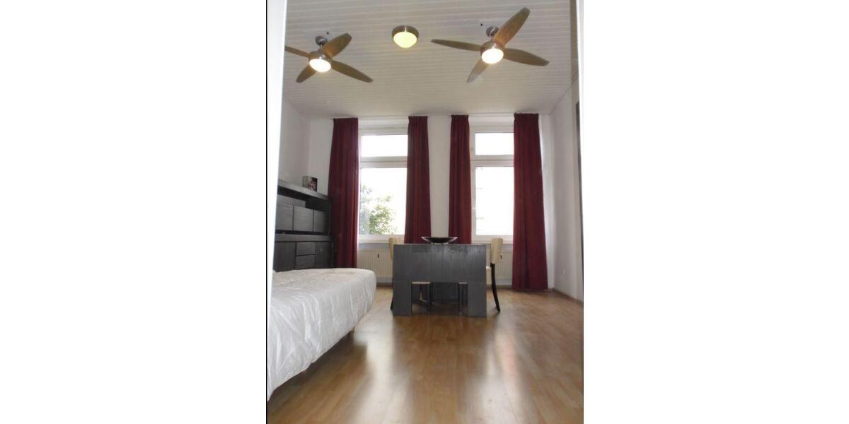 Etagenwohnung Wuppertal Elberfeld - 1 Zimmer, 34 m&sup2;, 69.000&euro; | Angebot:26931782