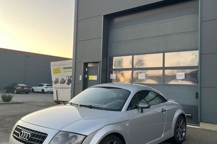 Audi TT 217.000 km 7.000 &euro; Castrop-Rauxel 44575
