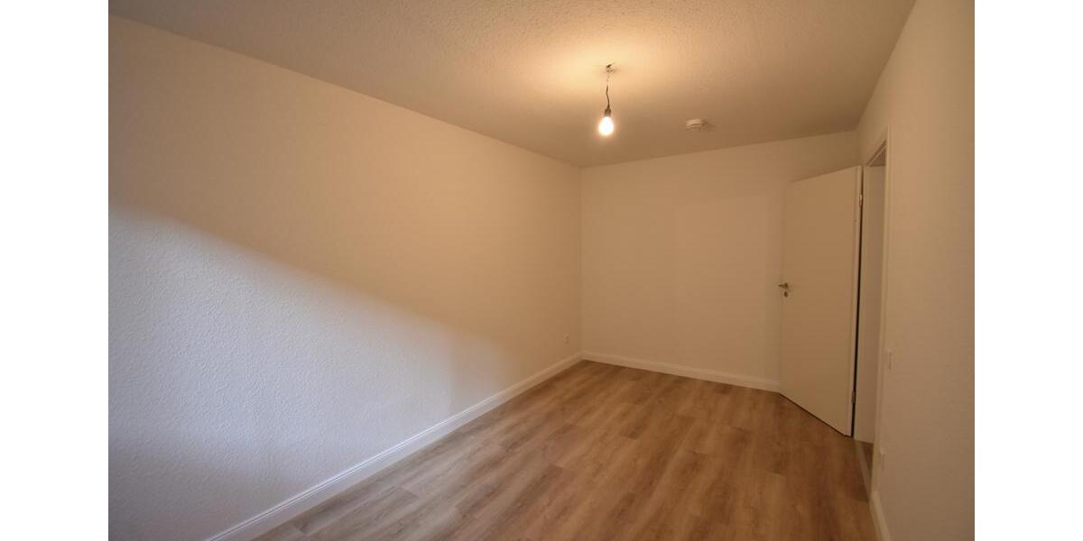 Etagenwohnung Wuppertal Elberfeld - 2 Zimmer, 64 m&sup2;, 595&euro; | Angebot:26563504