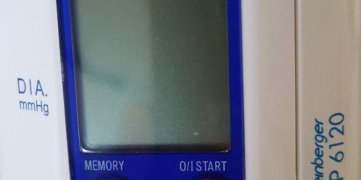 Gewerbeobjekt Duisburg Untermeiderich - 6 Zimmer, 380 m&sup2;, 3.200&euro; | Angebot:23953788