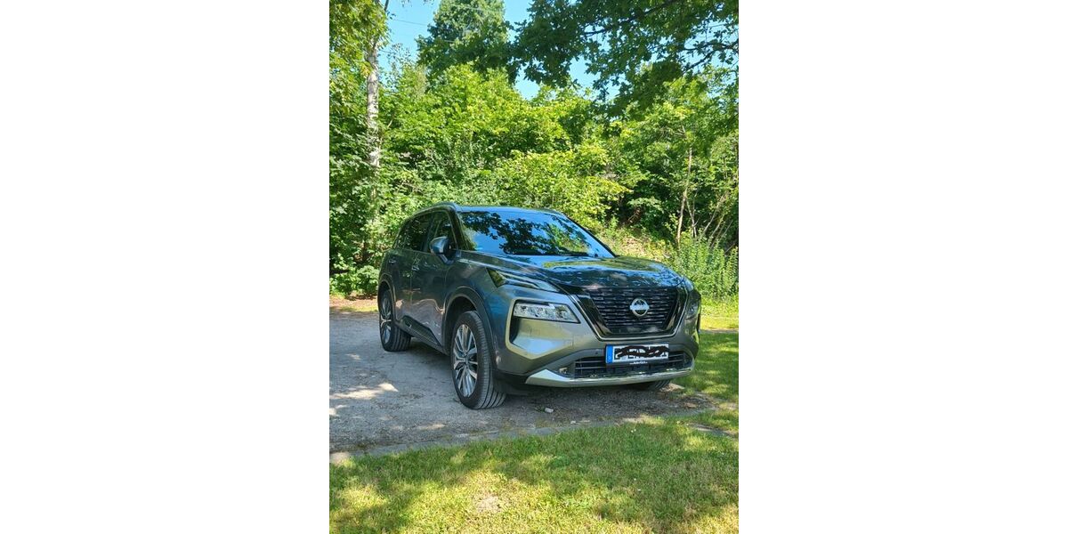 Nissan X-Trail 3.000 km 39.250 &euro; Essen 45276