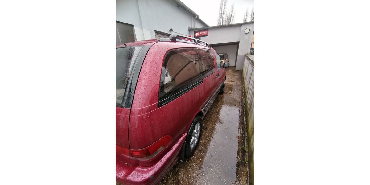 Toyota Previa 157.000 km 8.000 &euro; Wuppertal 42289