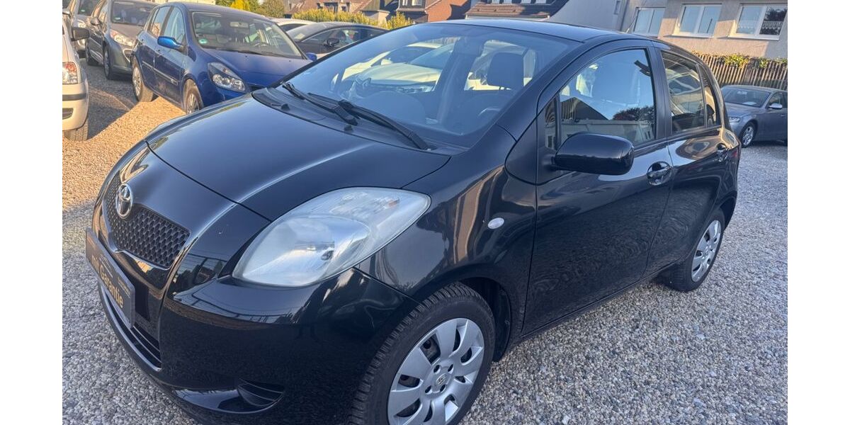 Toyota Yaris 49.000 km 4.999 &euro; Essen 45355