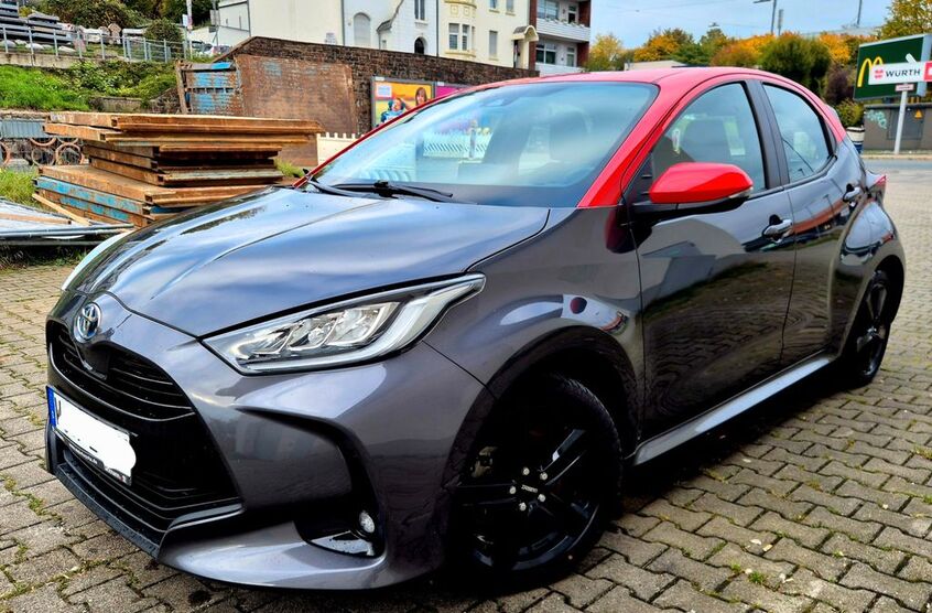 Toyota Yaris 76.000 km 16.300 € Wuppertal 42111