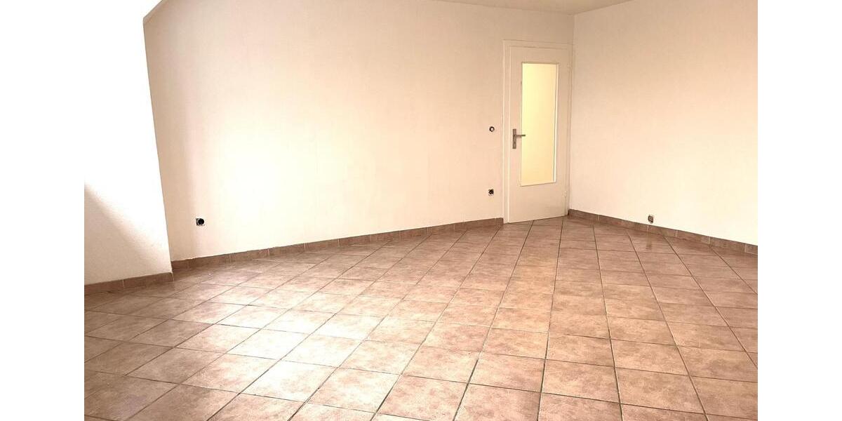 Dachgeschoßwohnung Essen Stadtbezirk III - 3 Zimmer, 72 m&sup2;, 799&euro; | Angebot:26374106
