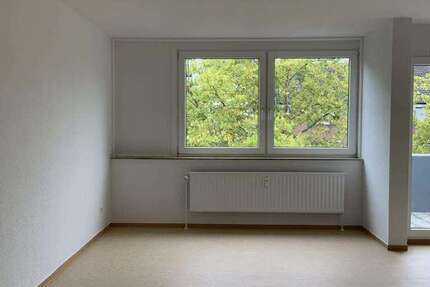 Wohnung zum Mieten in Gelsenkirchen 283,30 € 50.4 m²