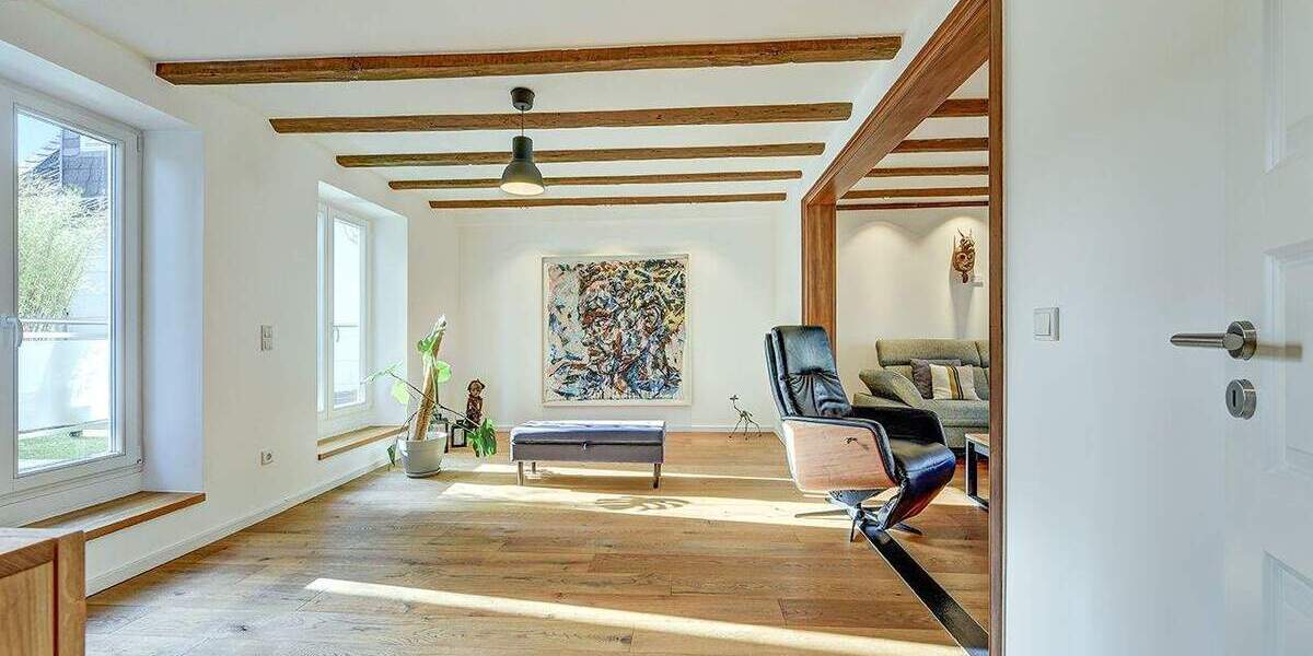 Außergewöhnlich Wohnen und Arbeiten im Herzen der Mettmanner Oberstadt 9 zimmer