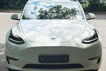 Tesla Model Y 80.000 km 34.999 &euro; Wuppertal 42283