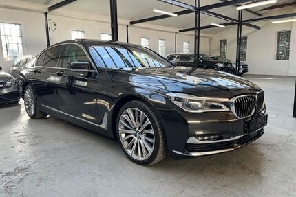 BMW 750