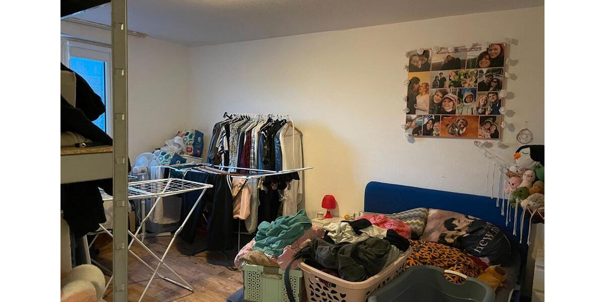 Etagenwohnung Duisburg Duisburg-Mitte - 2 Zimmer, 63 m&sup2;, 472&euro; | Angebot:26340400