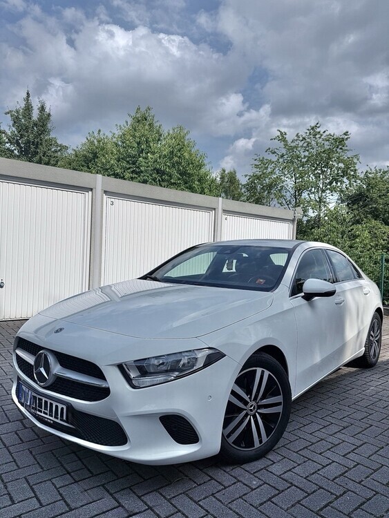 Mercedes-Benz A-Klasse 137.000 km 20.700 € Mülheim an der Ruhr 45468