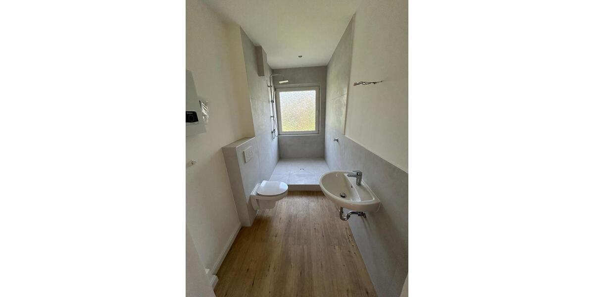 Etagenwohnung Wuppertal Sedansberg - 2 Zimmer, 61 m&sup2;, 608&euro; | Angebot:25539406