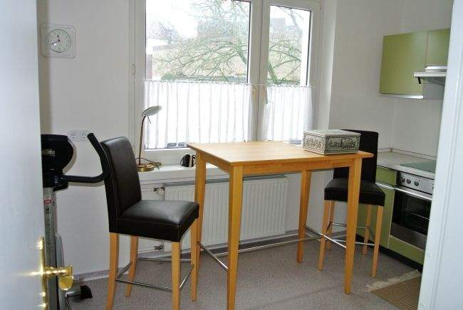 Helle und freundliche Zwei-Zimmer-Wohnung mit Balkon in Holthausen 2 zimmer