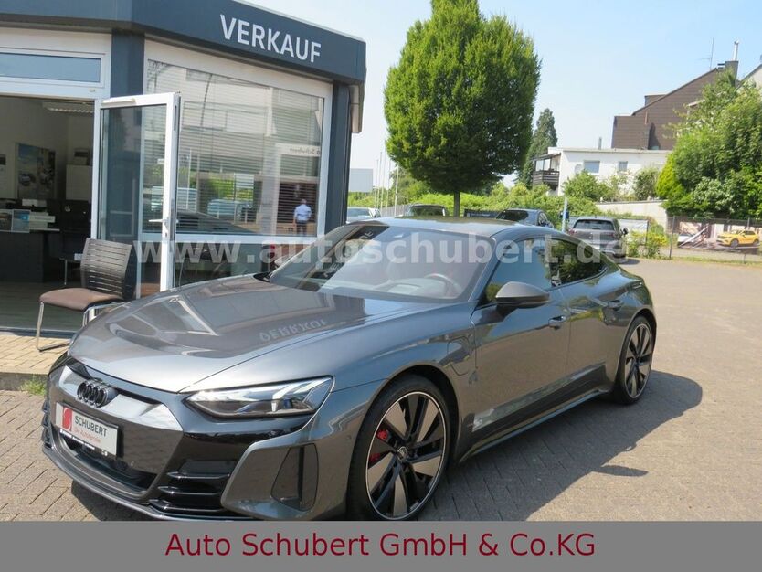 Audi e-tron GT 68.426 km 66.990 € Gladbeck 45964