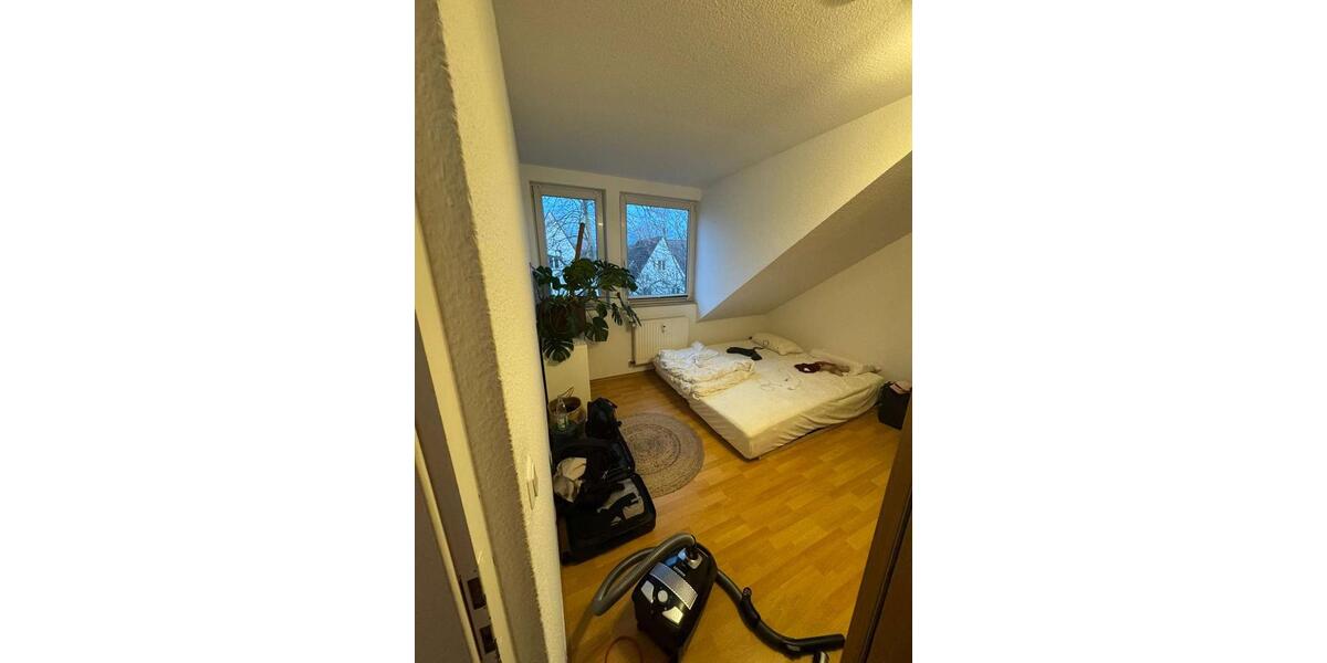 Dachgeschoßwohnung Gelsenkirchen Erle - 2 Zimmer, 38 m&sup2;, 330&euro; | Angebot:25144461