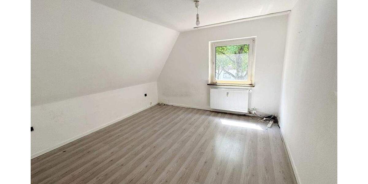 EIN- ODER ZWEIFAMILIENHAUS MIT GARTEN IN GUTER LAGE VON DORTMUND-NETTE 5 zimmer