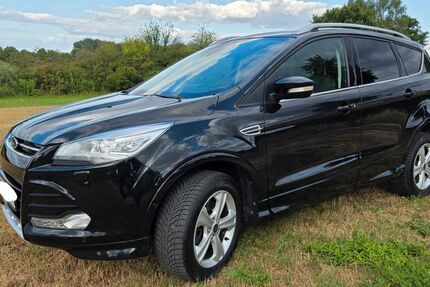 Ford Kuga 119.125 km 10.450 &euro; Datteln 45711