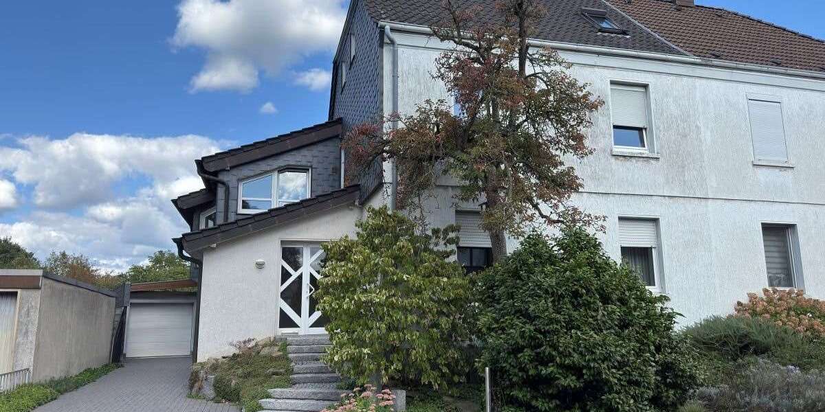 Einfamilienhaus Bottrop Feldhausen - 10 Zimmer, 231 m&sup2;, 779.000&euro; | Angebot:27395024