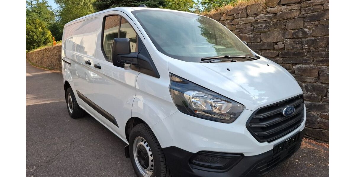 Ford Transit Custom 90.000 km 14.700 &euro; Mülheim an der Ruhr 45481