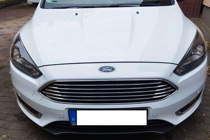Ford Focus 118.000 km 9.995 € Oer-Erkenschwick 45739