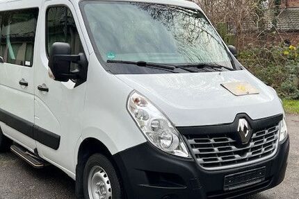 Renault Master 195.000 km 19.576 € Essen 45138