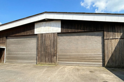 800 m² Lagerhalle | 6x6m Rolltor | Top-Logistik im Städtedreieck zimmer