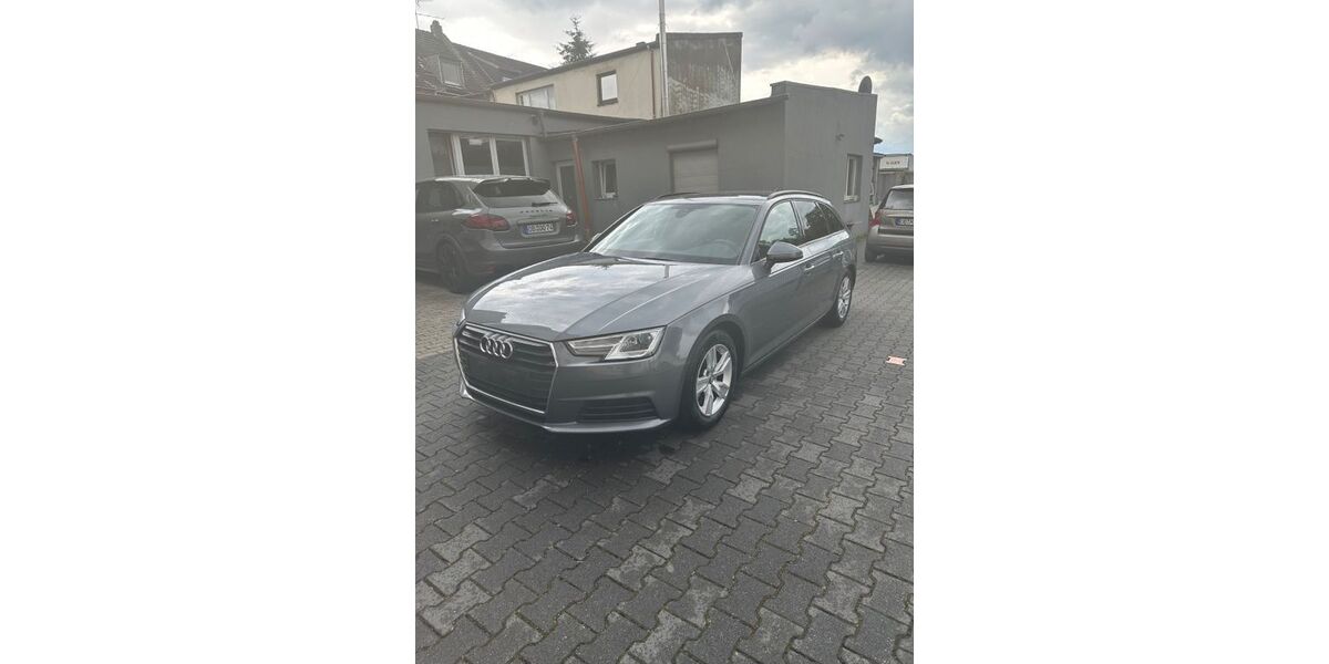 Audi A4 320.000 km 8.999 &euro; Oberhausen 46145
