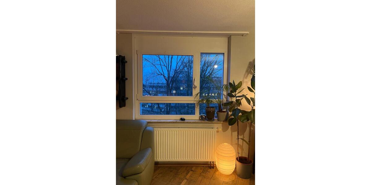 Zu vermieten „Eigentumswohnung“ mit Fahrstuhl und Tiefgarage 2 zimmer