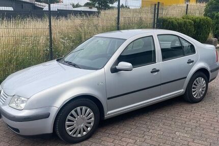 VW Bora