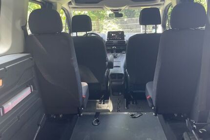 Opel Combo Life 88.000 km 19.400 &euro; Dortmund 44149