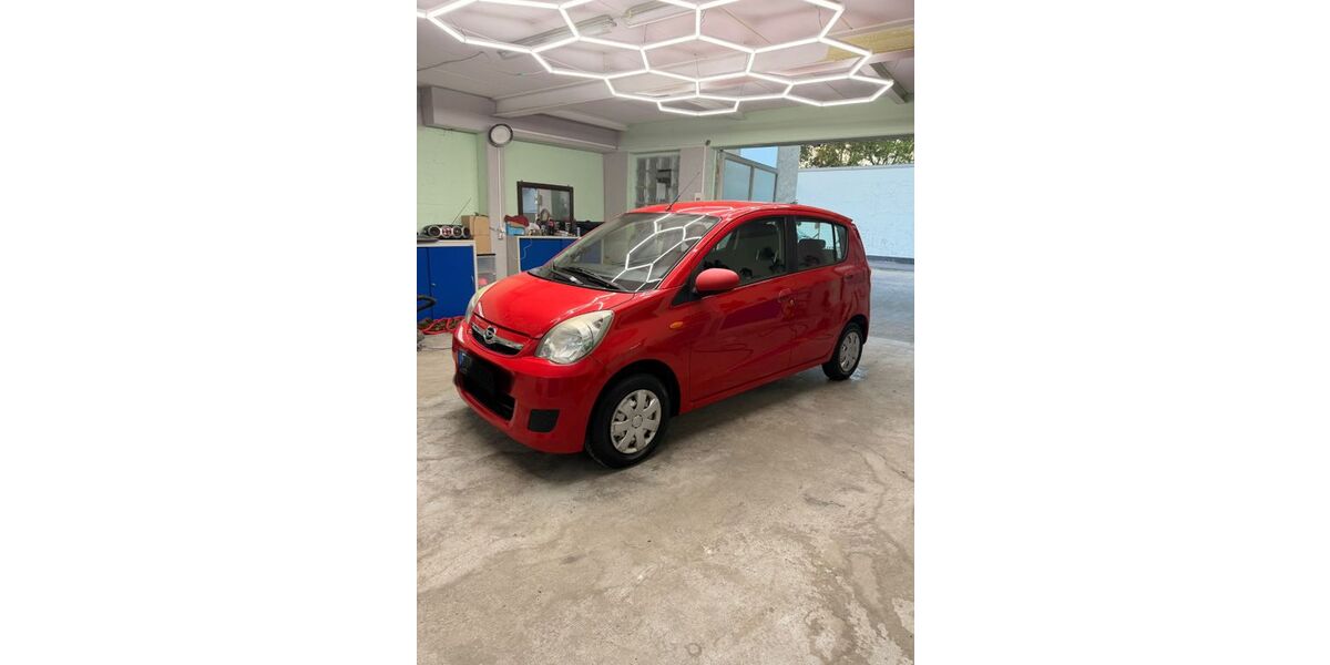 Daihatsu Cuore 146.000 km 1.499 &euro; Duisburg 47198