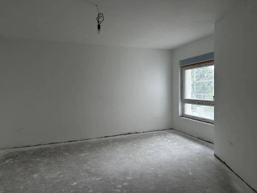 3,5 Zimmer-Neubau-Wohnung, Aufzug, Barrierefrei mit günstigen Sonnen-Energie (A+)