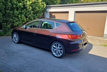 Seat Leon 73.325 km 13.100 &euro; Gelsenkirchen 45897