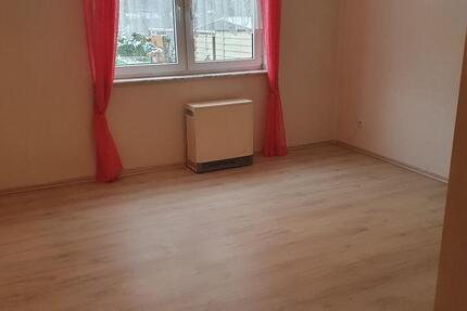 Wohnung Gelsenkirchen Gelsenkirchen-Mitte - 2 Zimmer, 56 m&sup2;, 425&euro; | Angebot:25430794