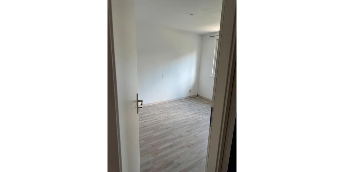 Reihenhaus Velbert - 4 Zimmer, 100 m&sup2;, 389.000&euro; | Angebot:27072790