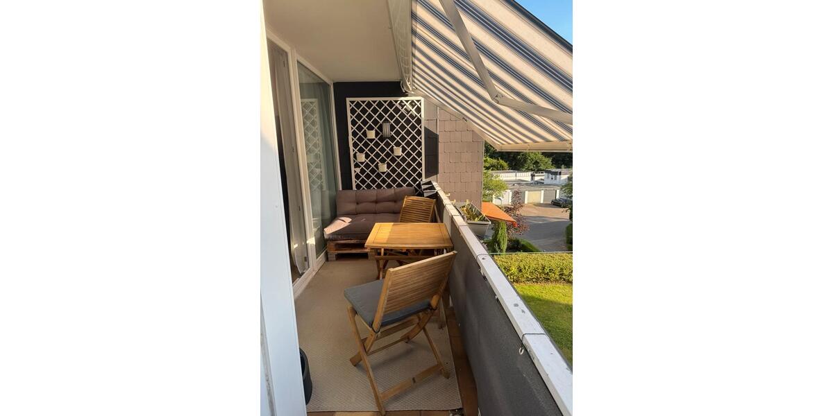 Helle 2-Zimmer-Wohnung mit Balkon, TG-Stellplatz & neuer Heizung 2 zimmer