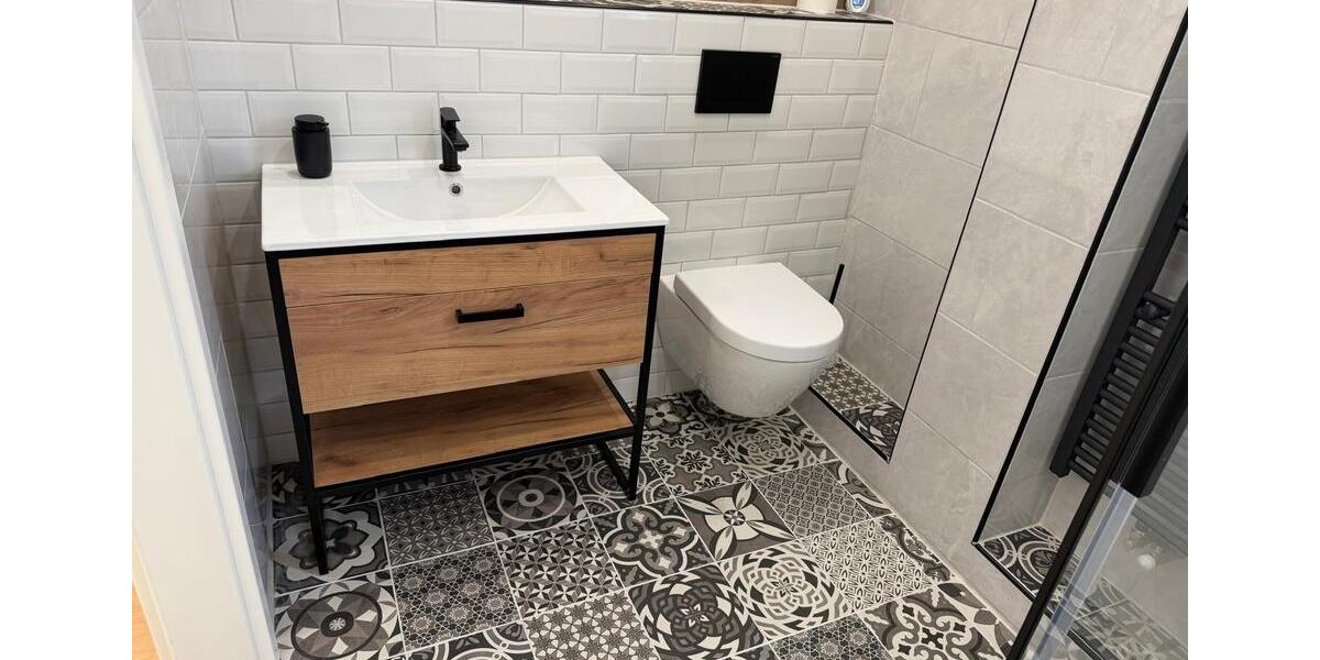 Mehrfamilienhaus Kapitalanlage teilsaniert teilvermietet zimmer