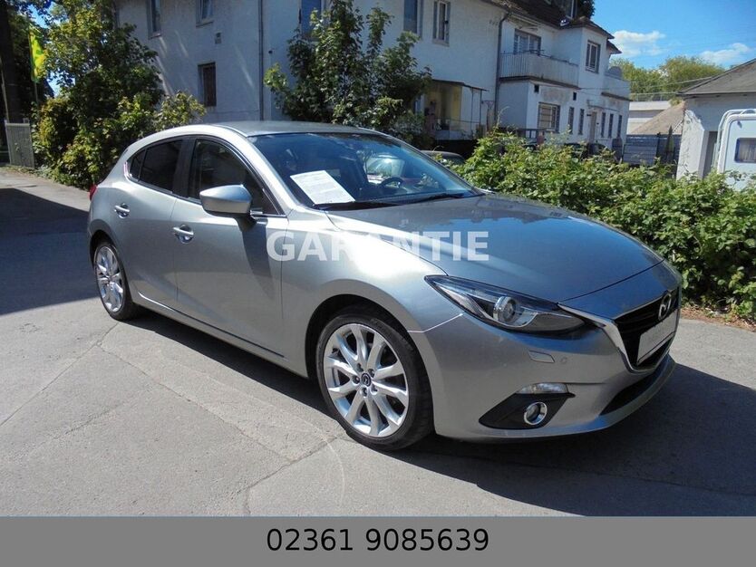 Mazda 3 120.000 km 11.990 € Recklinghausen 45659