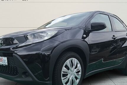 Toyota Aygo (X) 14.603 km 13.580 &euro; Bochum 44809