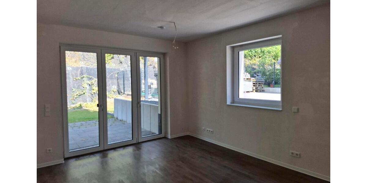 Erdgeschoßwohnung Wuppertal Dornap - 4 Zimmer, 102 m&sup2;, 105.000&euro; | Angebot:27098628