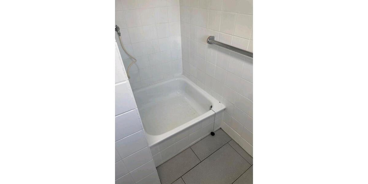 Dachgeschoßwohnung Gelsenkirchen Gelsenkirchen-Mitte - 1 Zimmer, 44 m&sup2;, 49.999&euro; | Angebot:25170663