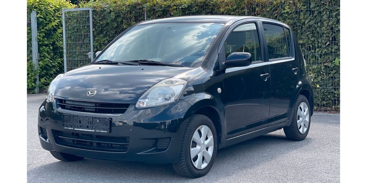 Daihatsu Sirion 157.000 km 2.999 € Wuppertal 42389
