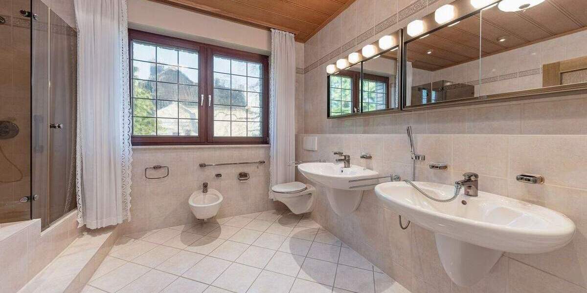 Etagenwohnung Wetter Volmarstein - 4 Zimmer, 191 m&sup2;, 299.000&euro; | Angebot:25191255