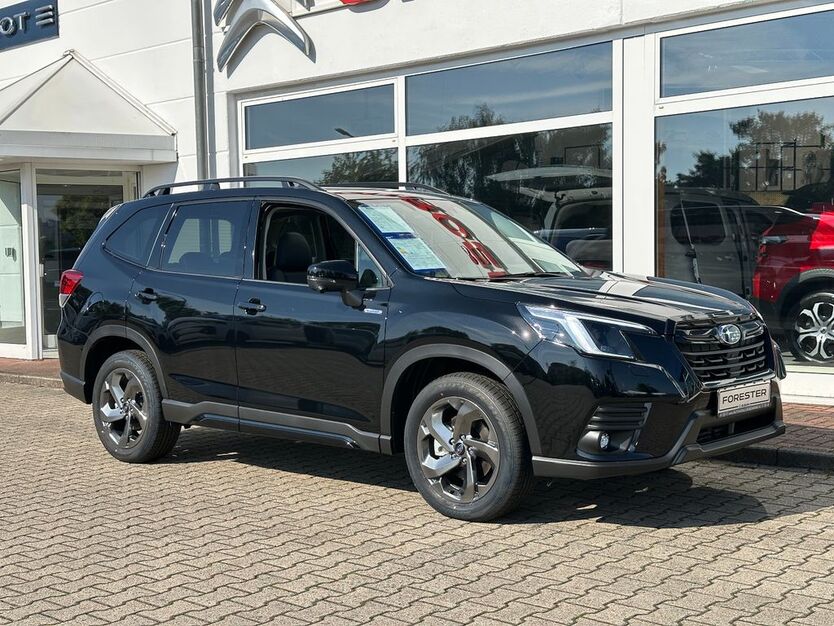 Subaru Forester 5.500 km 41.190 € Recklinghausen 45659