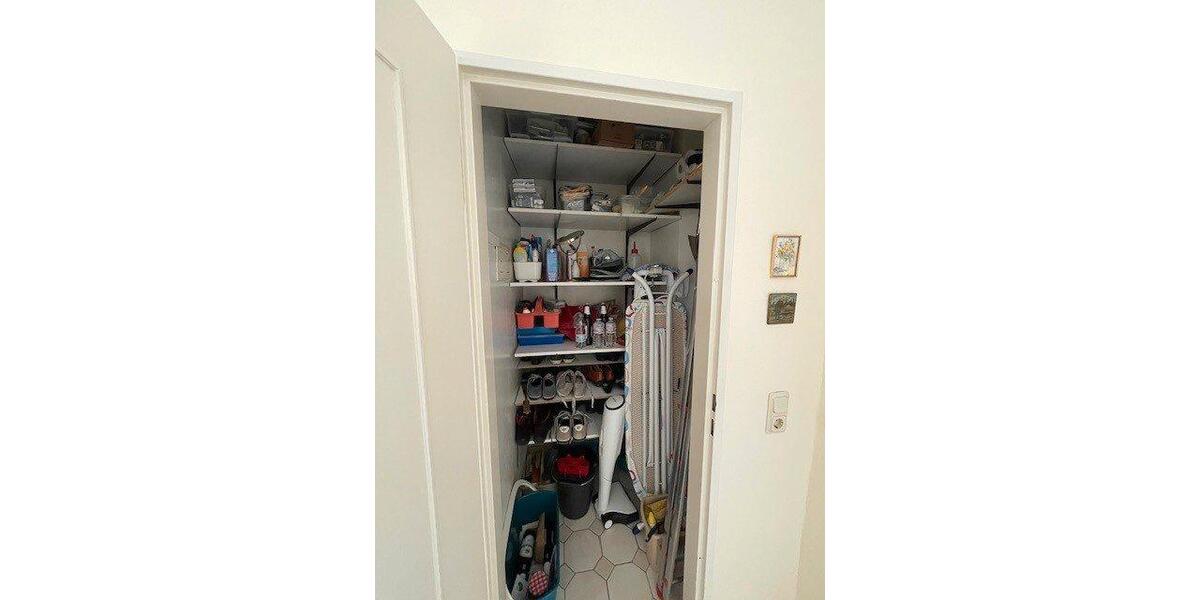 Etagenwohnung Velbert Pöthen - 3 Zimmer, 97 m&sup2;, 730&euro; | Angebot:26182865