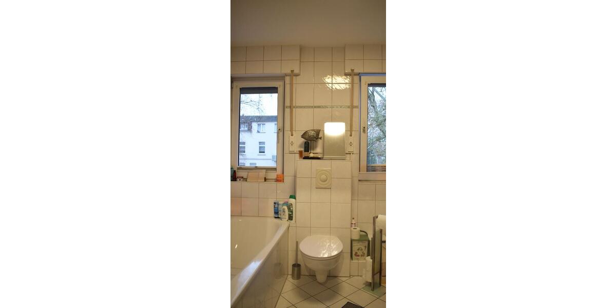 Großzügiges Reihenhaus mit Garten und Garage in Gelsenkirchen 4.5 zimmer