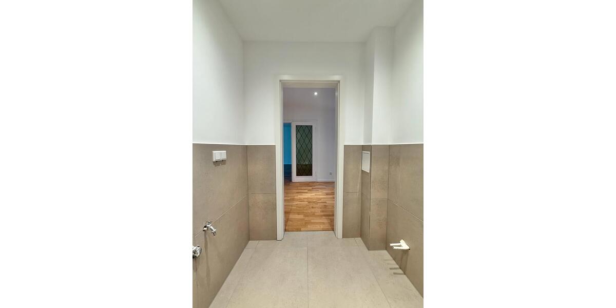 Etagenwohnung Wuppertal Lichtenplatz - 3 Zimmer, 100 m&sup2;, 1.390&euro; | Angebot:26578558