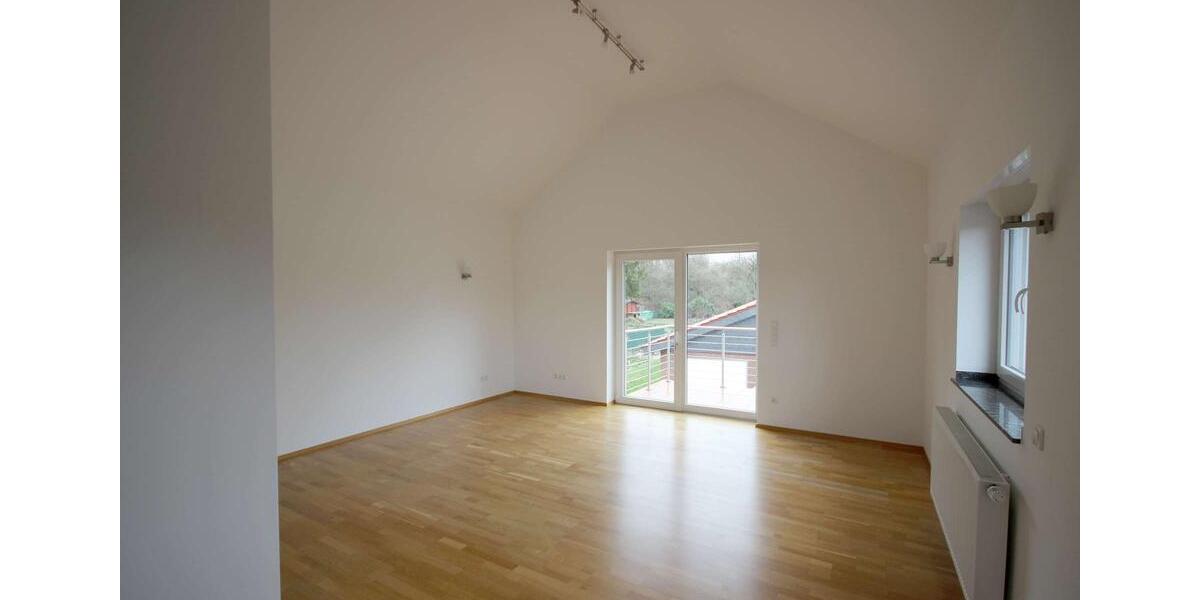 Maisonettenwohnung Oberhausen Biefang - 2.5 Zimmer, 116 m&sup2;, 870&euro; | Angebot:26145175