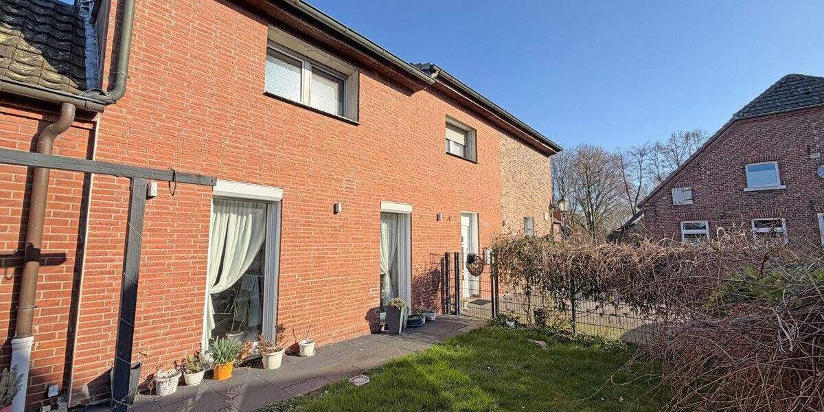 Einfamilienhaus Hünxe Krudenburg - 8 Zimmer, 246 m&sup2;, 550.000&euro; | Angebot:24858215