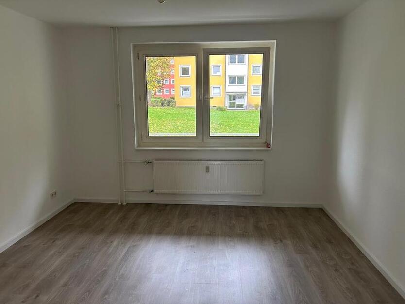 Erstbezug nach Sanierung - 3 Zimmer im Erdgeschoss zimmer